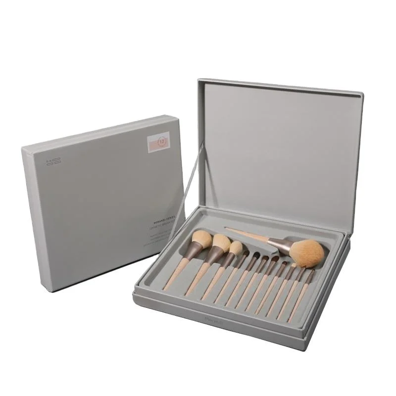 Premium fitted brush packaging · Industry reference